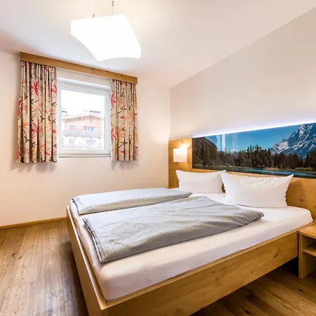 S Apartman *
